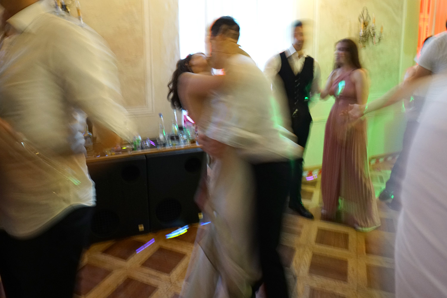 Fotos der Hochzeitsfeier vom Fotografen für Hochzeiten